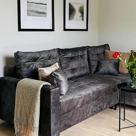 Elegant Coastal Base For 3 Apartamento *
