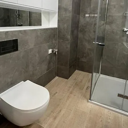 Elegant Coastal Base For 3 * Dziwnów
